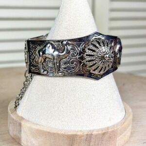 Vintage Egyptian MCM 60s Silver Berber Hamsa Hand Camel Engraved Hinge Bracelet